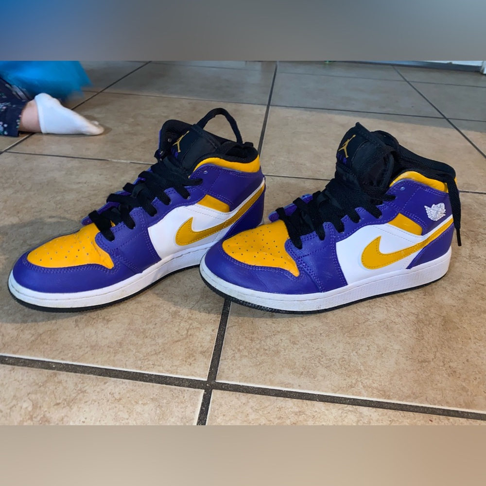 Air Jordan - Picture 4 of 7